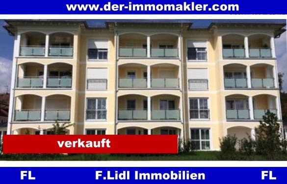 Bad Füssing: *F. Lidl Immo* verkauft -  Exklusive 2 Zimmer Eigentumswohnung in 12 Fam. Haus / Mehrfamilienhaus - Erdgeschoß mit Terrasse u. Garten 