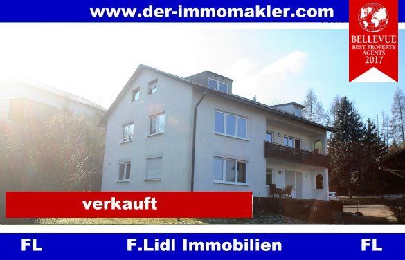 Gottfrieding: 4-Zimmer-Eigentumswohnung mit herrlichem Weitblick in einem 3-Familienhaus 