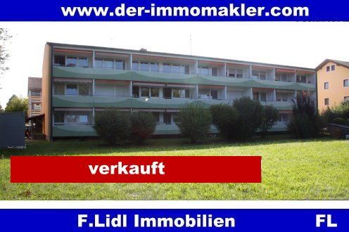 Bad Füssing: F. Lidl Immo*  gepflegte 2 Zimmer Eigentumswohnung 2. Stock  mit Balkon 