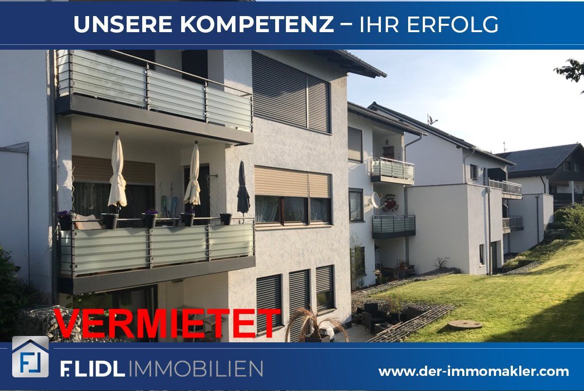 Pocking: 3,5  Zimmer Wohnung in 6-Fam. Haus / Mehrfamilienhaus - 1.Stock mit Balkon 