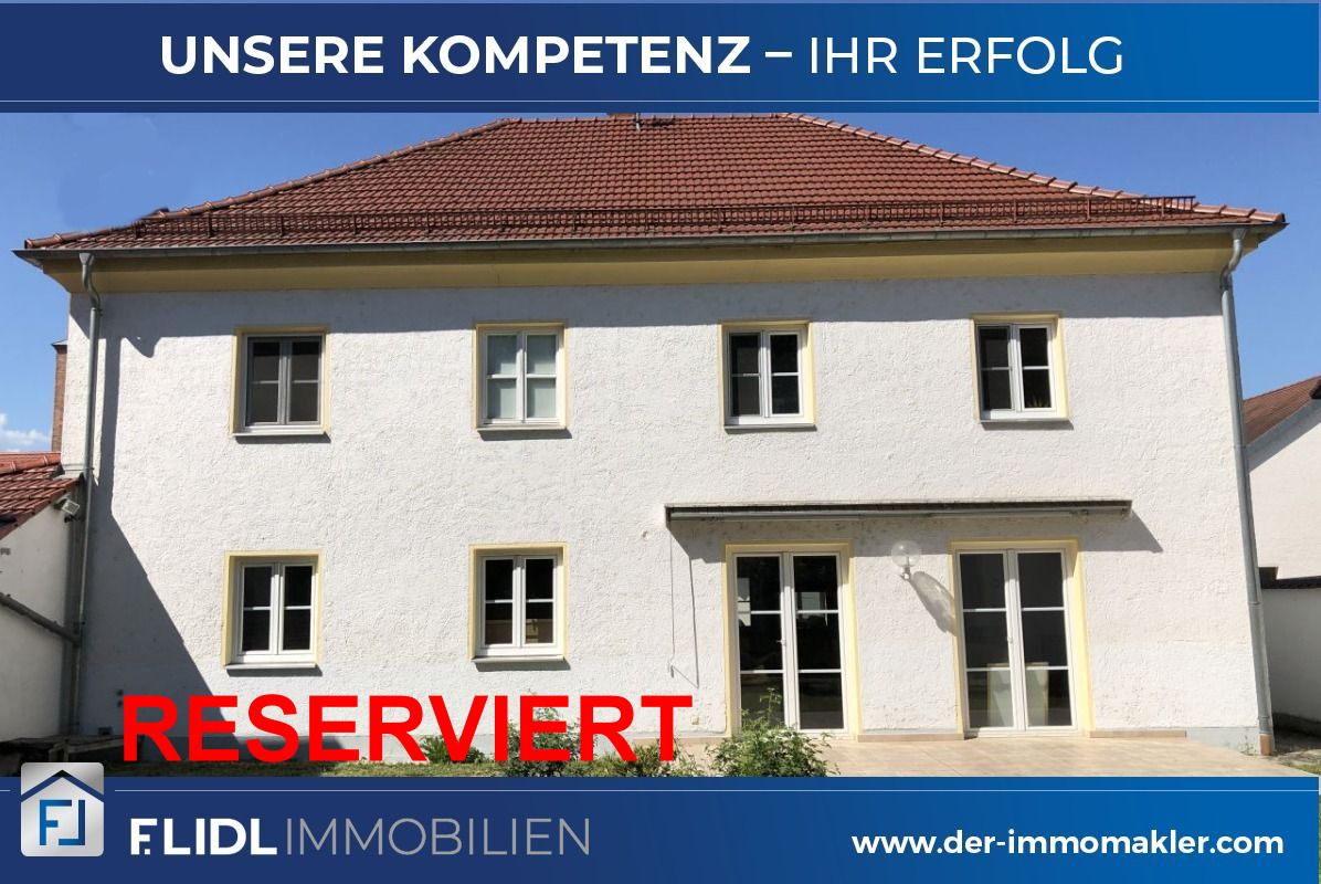 Straubing: gepflegte Landhausvilla in ruhiger Lage in Straubing 