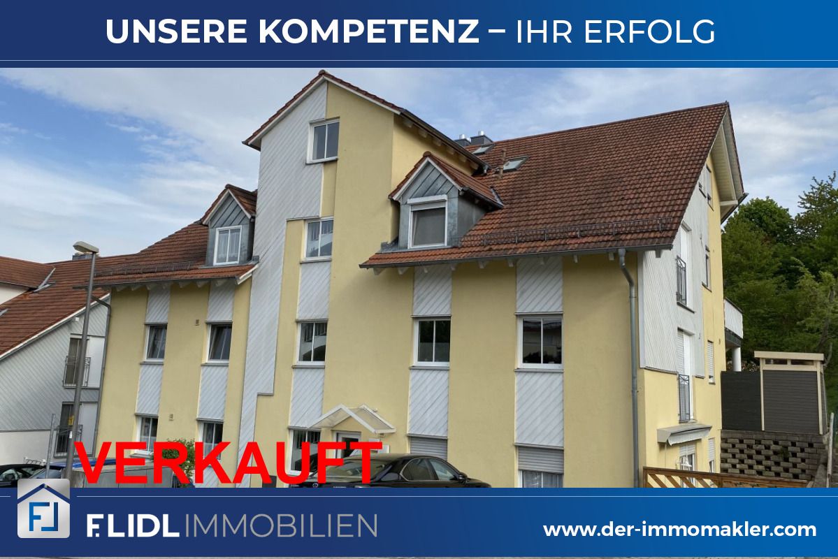 Landshut: Landshut  Moniberg großzügige 3 Zimmer-ETW in einem 6 Familienhaus 