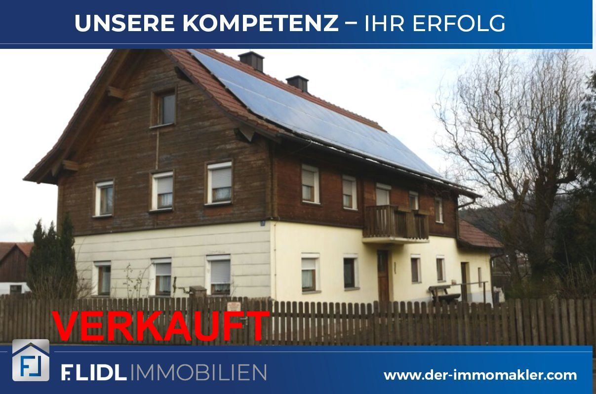 Ergoldsbach: Sanierungsbedürftiges Bauernhaus auf ca. 400qm Grund 