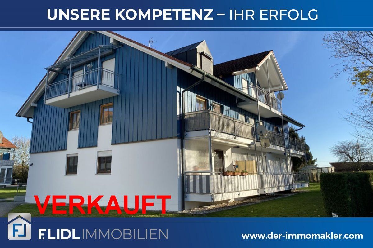 Bad Füssing: gepflegte 2  Zimmer Wohnung in MFH Haus / 1.Stock m. Balkon 