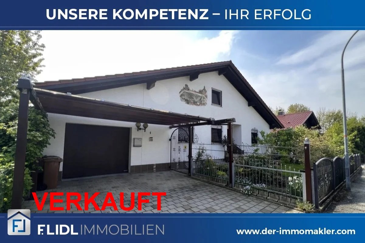 Bad Füssing - Egglfing: Einfamilienhaus in ruhiger Siedlungslage in Egglfing 