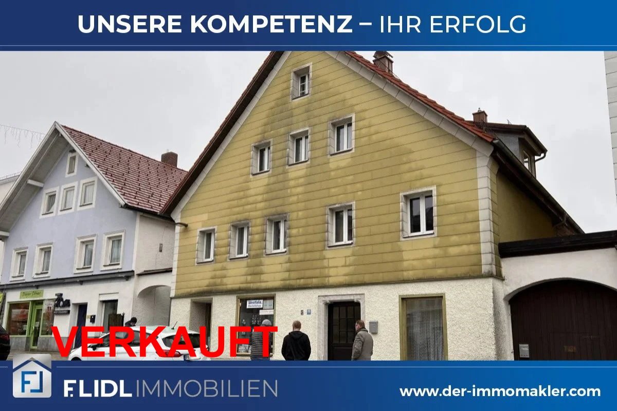 Untergriesbach: Mehrfamilienhaus in Untergriesbach + Baugrund 