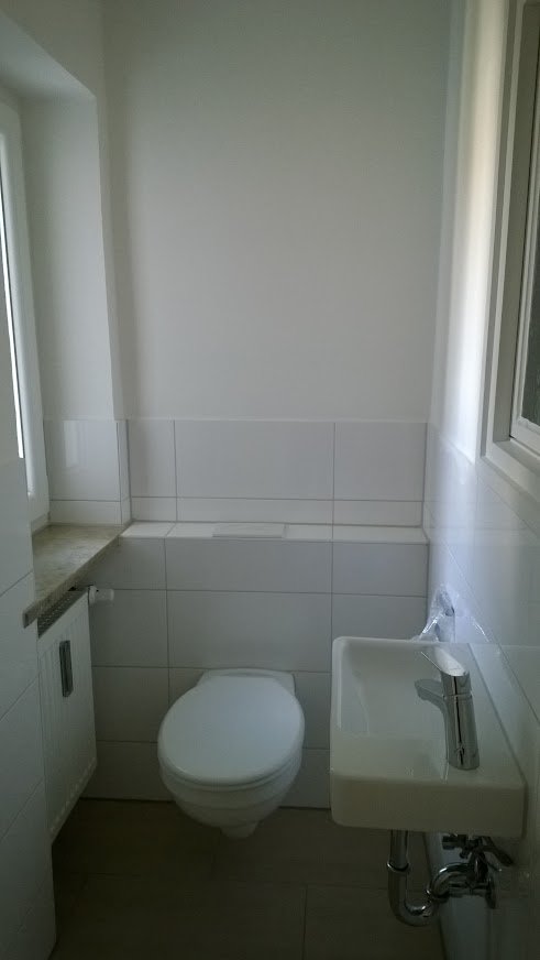 Wohnung 2.OG Gäste-WC
