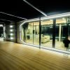 Lichtdurchflutete Bürofläche mit modernen Glastrennwänden und hochwertigem Parkettboden Lichtdurchflutete Bürofläche mit modernen Glastrennwänden und hochwertigem Parkettboden